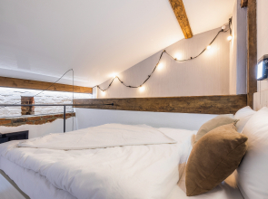 Апартаменты Лофт 4 Двухуровневые на Грузинской Улице 41А