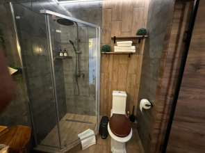 Апартаменты Авторские в комплексе с сезонным бассейном