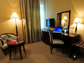 Отель Гринвей