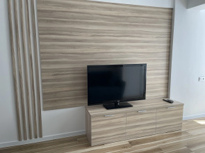 Апартаменты Двухкомнатные апартаменты на набережной