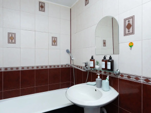 Апартаменты Сирень на главной улице с видом на Драмтеатр