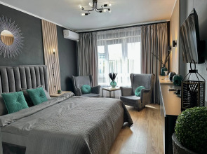 Квартира класса комфорт плюс с видом на реку в центре Рыбной деревни, остров Канта