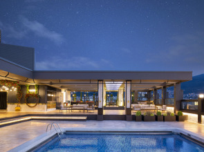 Отель Almira Thermal Spa & Convention Center