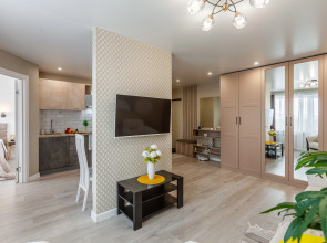 Квартира Lacky Apartmens