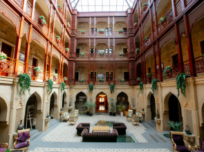 Отель Shah Palace