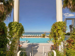 Апартаменты Bnbmehomes Marina Gem 5 min walk to Flying Cup - 2503