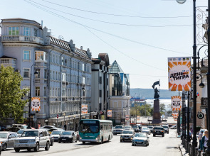 Апартаменты 3 спальни центральная площадь