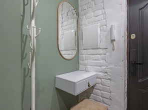 Апартаменты в Центре на Невзоровых 7 Сова-Дом