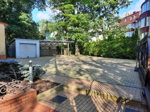 Квартира в Доме Начала ХХ Века в Старинном Районе Амалиенау