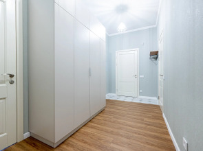 Трехкомантная квартира у летнего сада в Мозаичном дворе