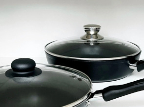 Апартаменты Granada Комфортная Евро-двушка в центре города с новым дизайнерским ремонтом