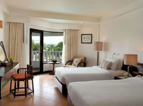 Курортный отель Aonang Villa Resort