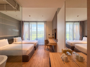 Отель La Green Hotel & Residence Пхукет