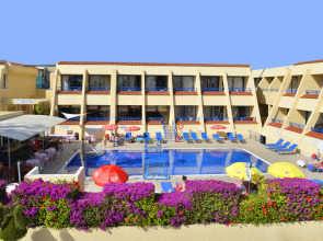 Апартаменты Napa Prince Hotel