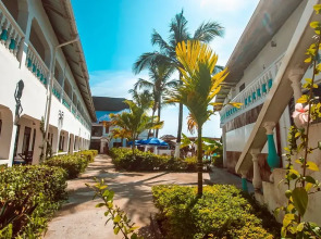 Отель Zenobia Beach Resort