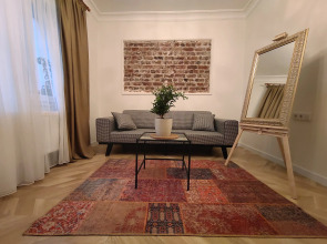 Apartments 2BR balcony house near Hilton bosphorus hotel