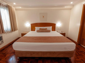 Отель City Garden Suites Manila