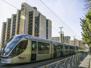 Отель Jerusalem Gardens Hotel & Spa