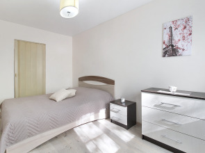 Апартаменты на Дзержинского