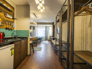 Апарт-отель  Cube Suites