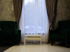 Hotel Continent halal