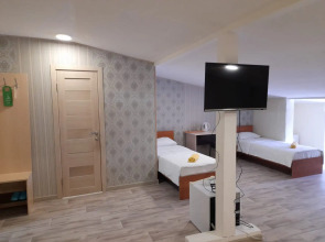 Хостел на Новособорной