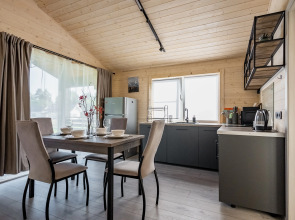 Частный Дом на Границе с Лесом