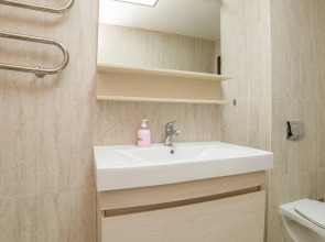 Апартаменты Двухкомнатные на Радищева 33