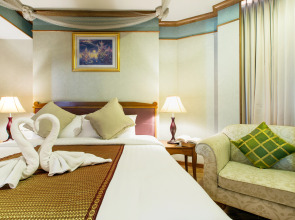 Отель Siam Mandarina