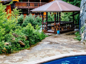 Гостевой Дом у горы Любава