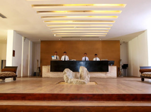 Курортный отель Pegasus Reef Beach Resort