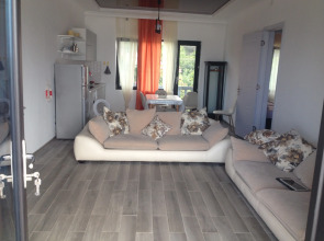 Вилла GUGU HOUSE