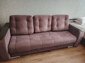 Квартира Трехкомнатная на Коммунистическом 35