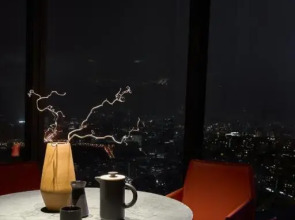 Стиль и минимализм на 75-м этаже