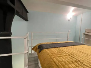 Двухуровневая студия Bright Yellow на Электрозаводской