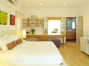 Отель Bandara On Sea