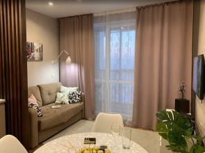 Апартаменты LifeHome на Иванова 1