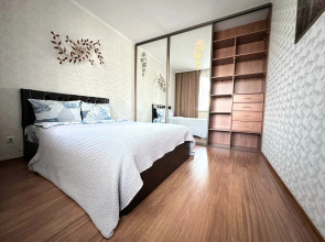 Квартира двухкомнатная на Молодежном рядом с Ледовой Ареной