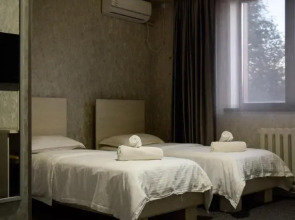 Hotel Continent halal