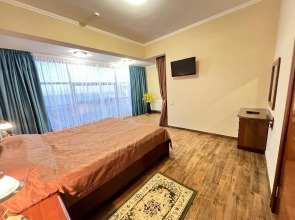 Отель Бельведер