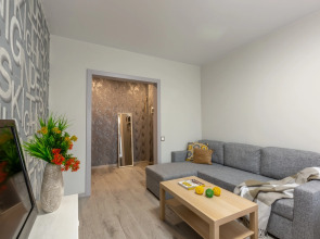 Апартаменты Кварт-Отель, Плющиха, 42