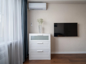 Квартира KRASROOM на Набережной Енисея