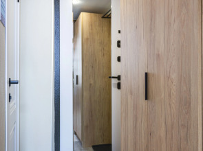 Апартаменты Двухуровневые на Рябиновой 1