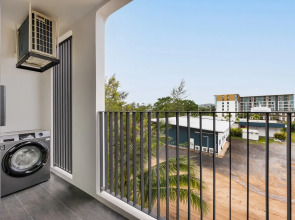 Апарт-отель Bellevue Lagoon Premium by TropicLook