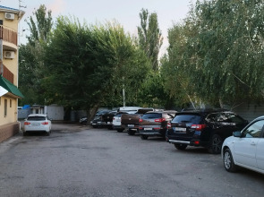 Отель Золотые Пески