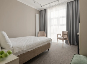 Отель Green Doors