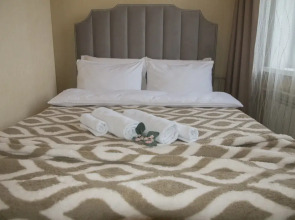 Апартаменты однокомнатные Премиум с джакузи на Парижской коммуны 40