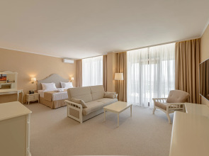 Отель Шато Пино