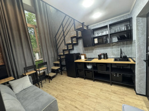 Апартаменты Двухуровневая студия с двумя санузлами в парке