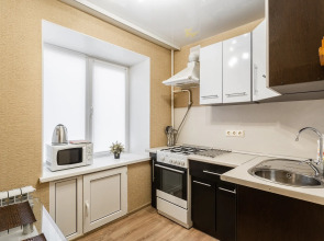 Апартаменты на Сутки на улице Октябрьской 46